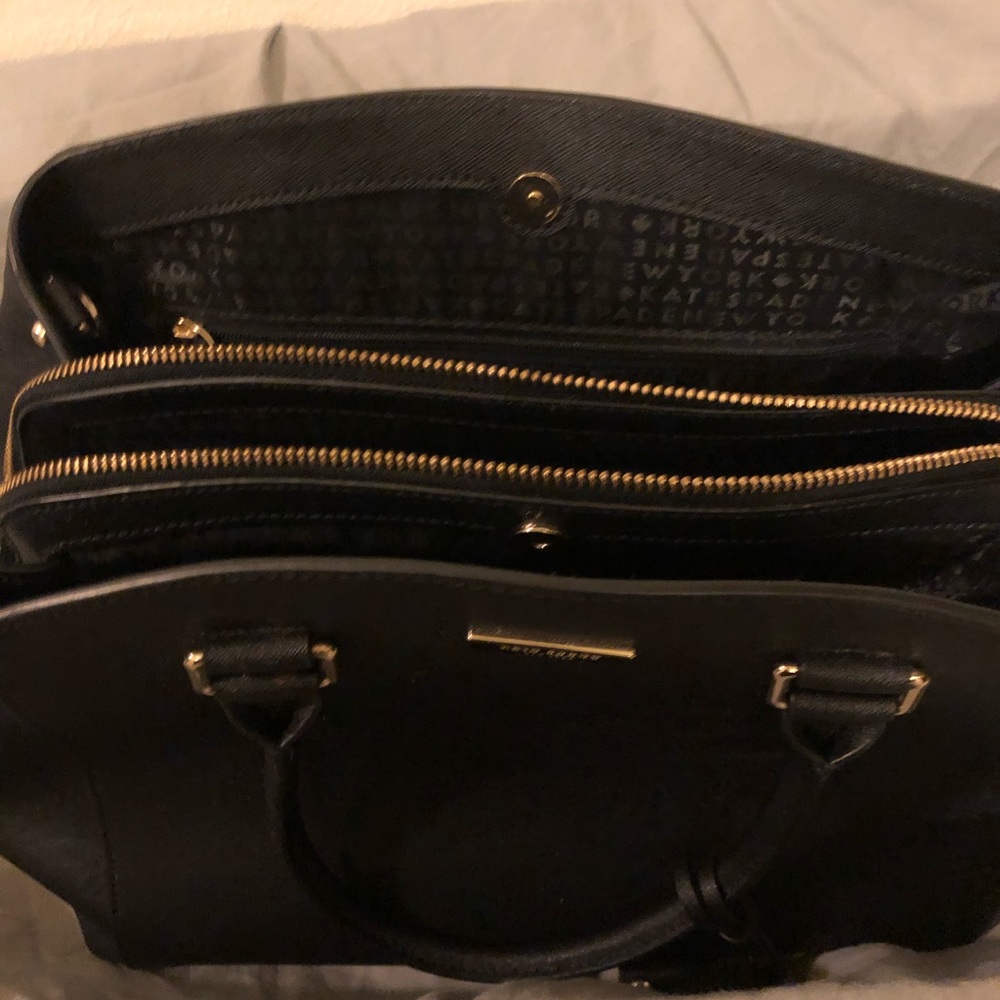 Large leather Kate Spade satchel. - Picture 4 of 5